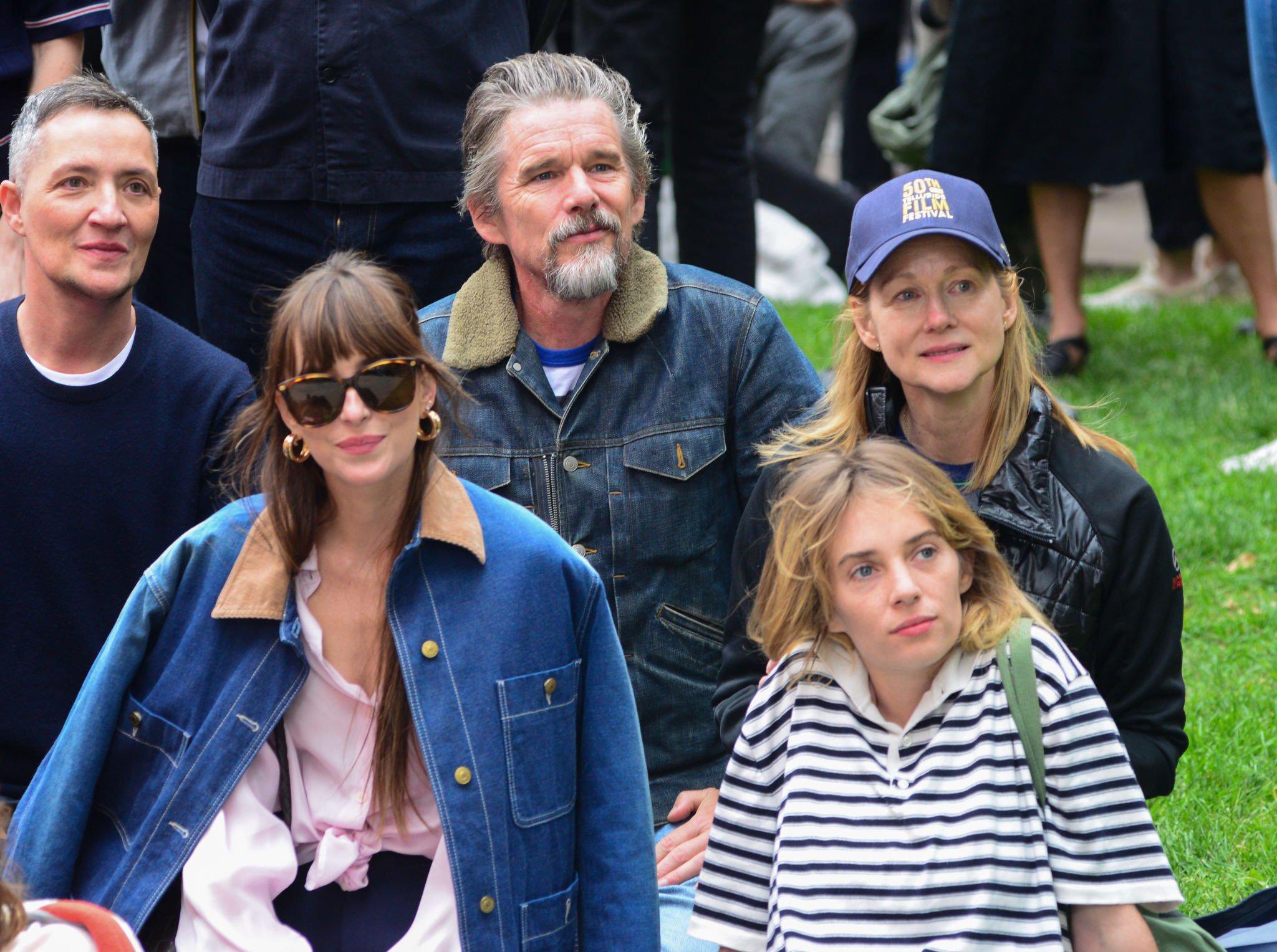 Dakota Johnson Maya Hawke Ethan Hawke And Laura Linney At The 50th