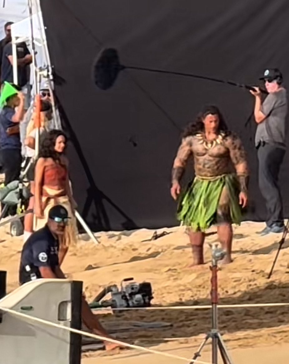 Exclusive First Look Dwayne Johnson And Catherine Lagaaia On The Set