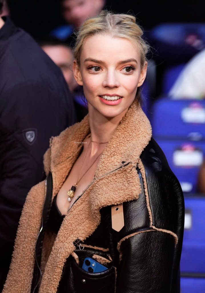 Anya Taylor-Joy Spotted At The UFC 286 Match (Jack Shore vs. Makwan Amirkhani)