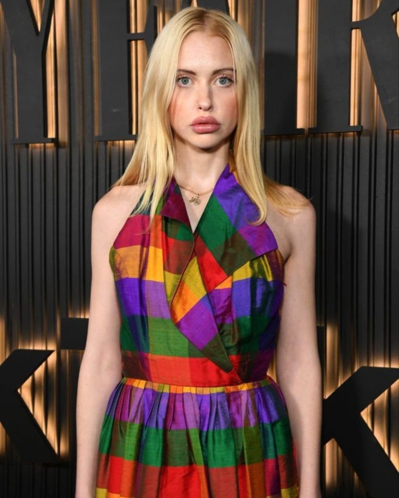 ‘Euphoria’ Star Chloe Cherry Has Been Accused With Stealing A $28 blouse From A Local Store