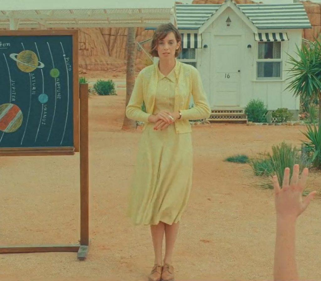 First Look at Maya Hawke in Wes Anderson’s Asteroid City