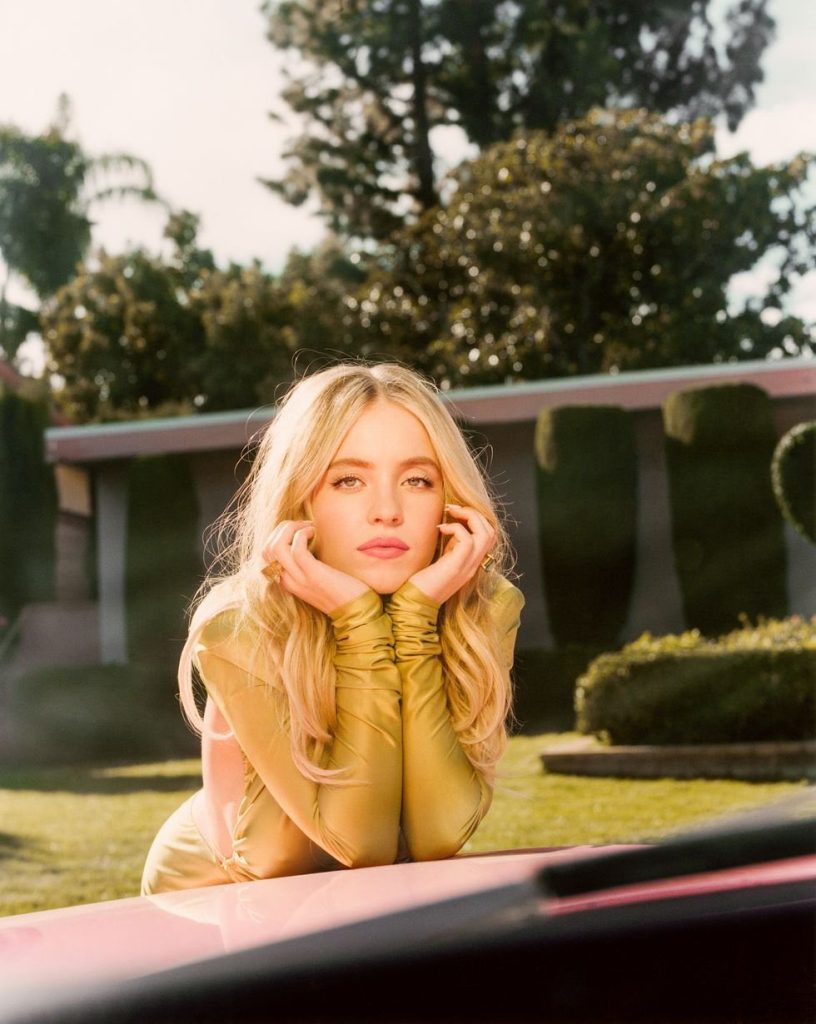 Sydney Sweeney Covers The New Issue Of Cosmopolitan 2023