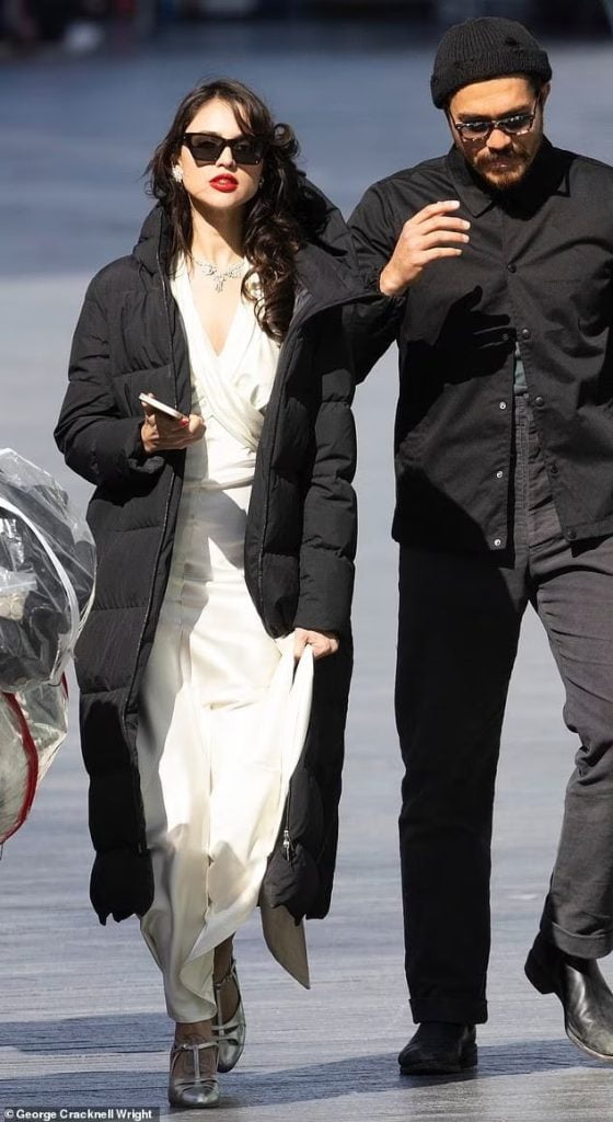 Recently, the first look at Eiza Gonzalez on the set of "The Ministry of Ungentlemanly Warfare" dropped. See it below.