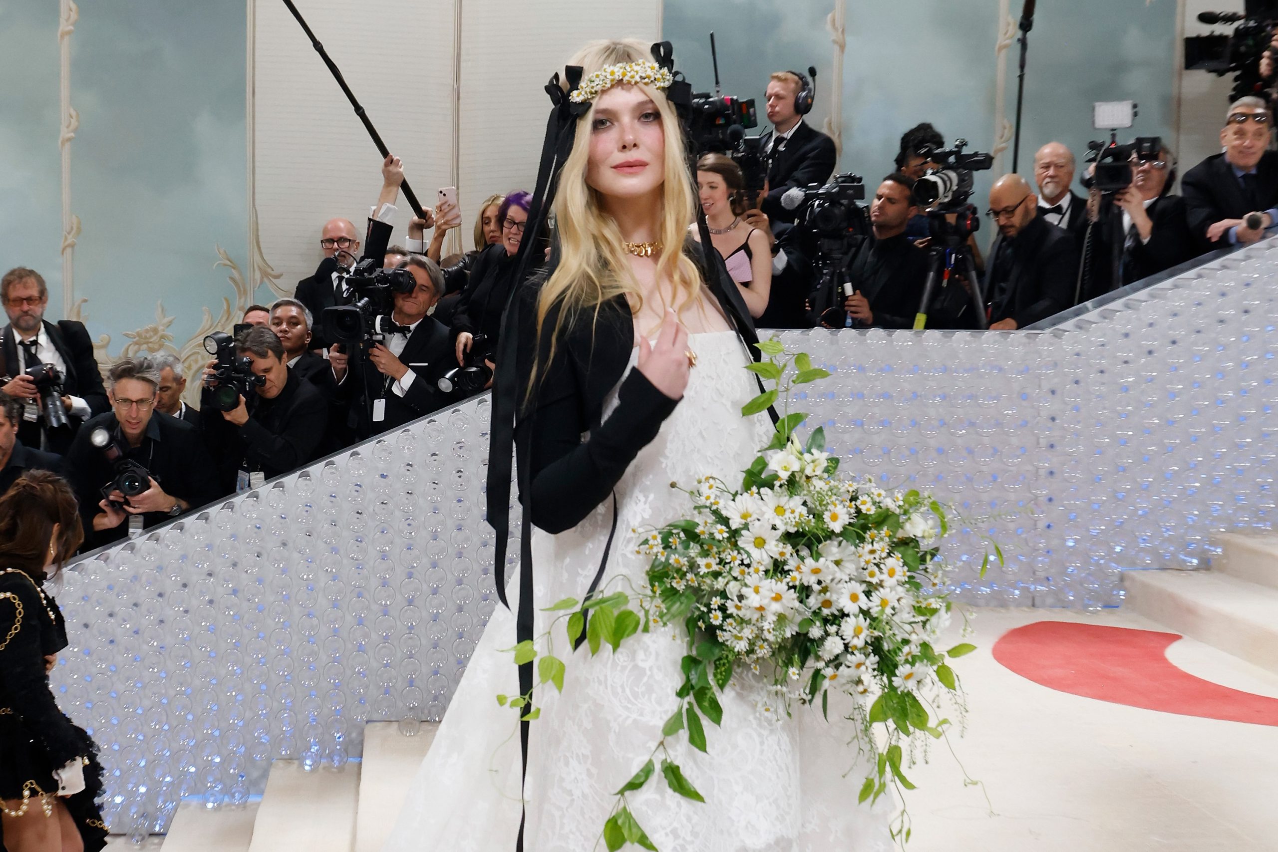 Elle Fanning Joins Timothée Chalamet in Searchlight's 'A Complete