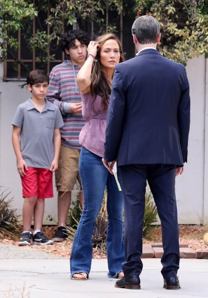 Jennifer Lopez On The Set Of William Goldenberg’s ‘Unstoppable’ In Los Angeles