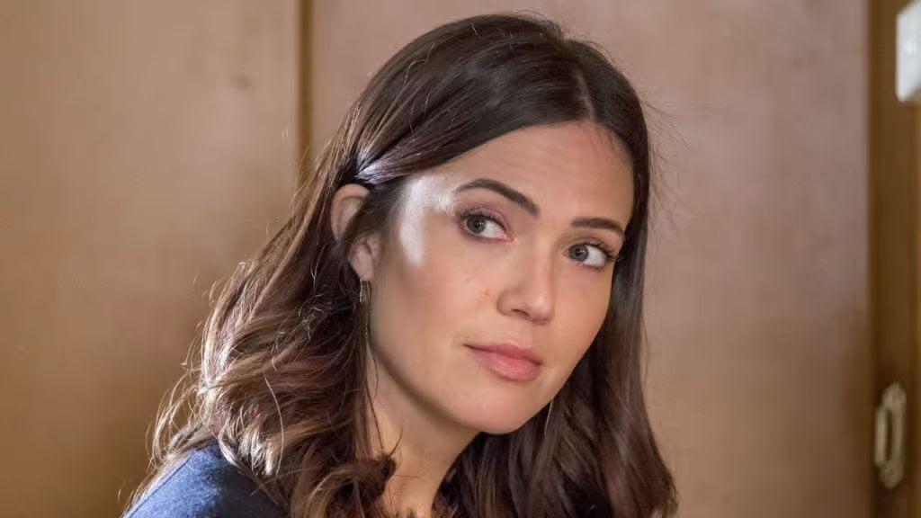 Kumail Nanjiani and Mandy Moore Set To Star In 'Thread: An Insidious Tale'