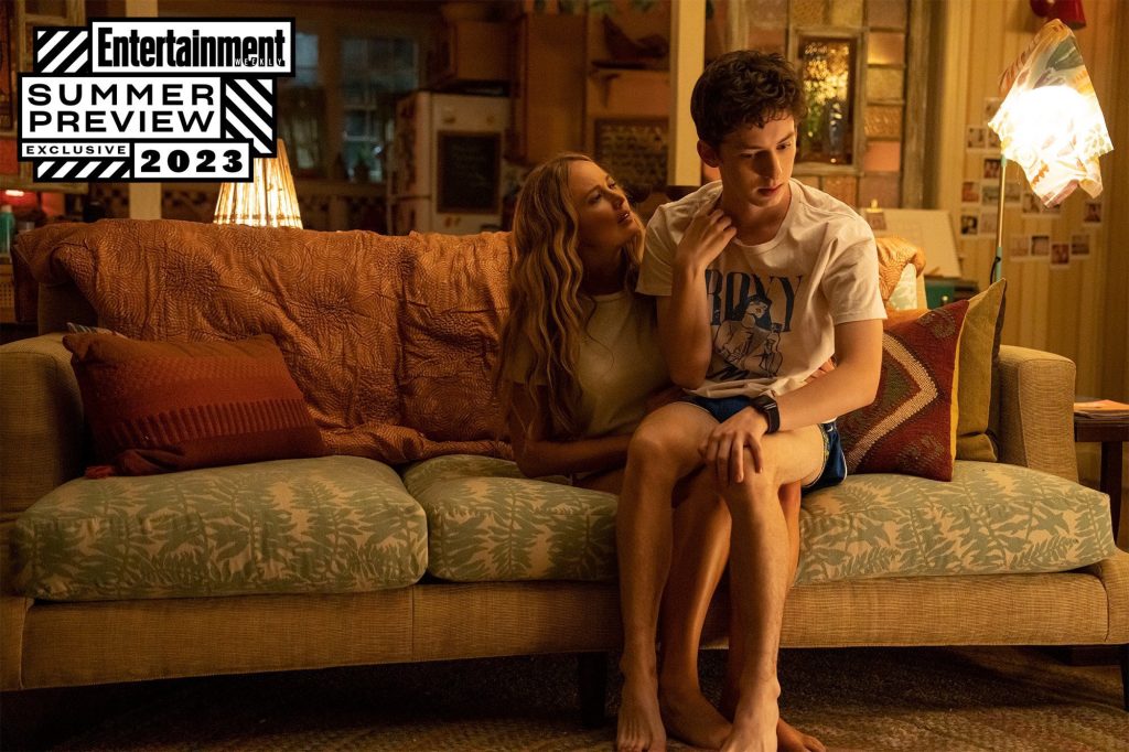 No Hard Feelings New Look