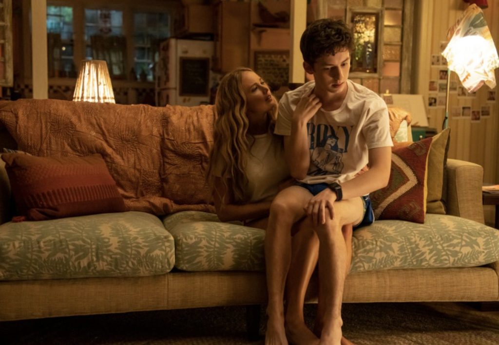 No Hard Feelings Review