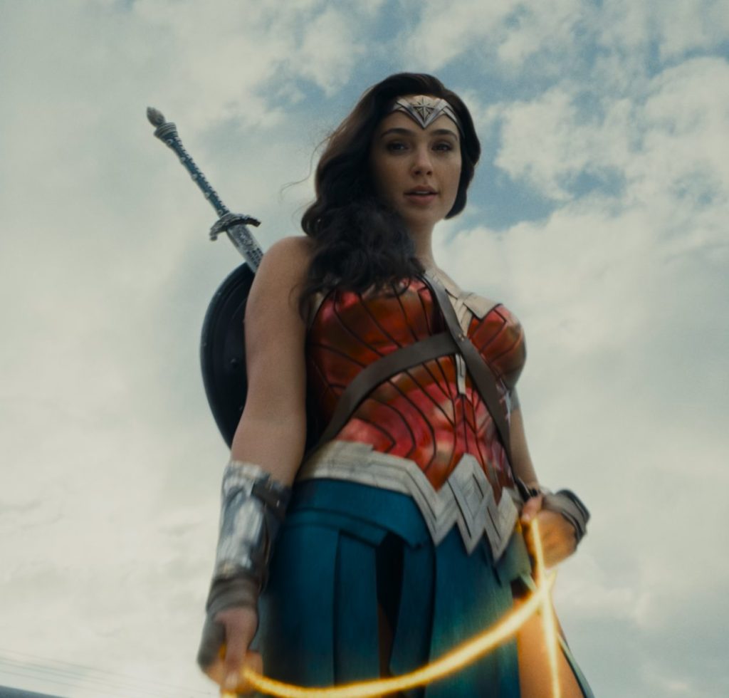 Watch Wonder Woman's Epic Cameo in DC's The Flash