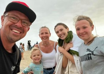 Elizabeth Olsen Spotted on Set of 'The Assessment' in Tenerife