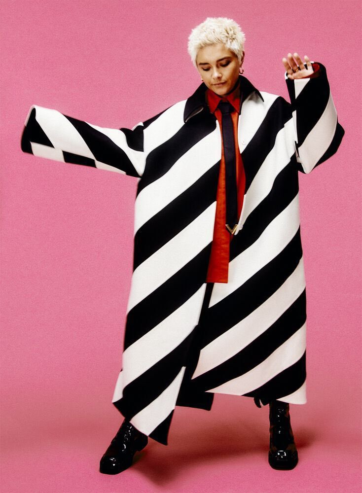 Florence Pugh Covers the October Issue of Elle UK