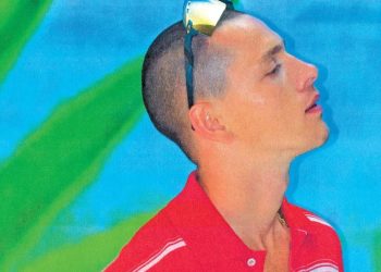 Harris Dickinson photographed by Joe Cruz for GQ Hype