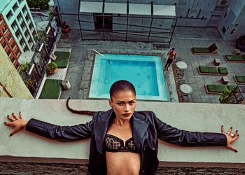 Zendaya Covers the Latest Issue ELLE Magazine