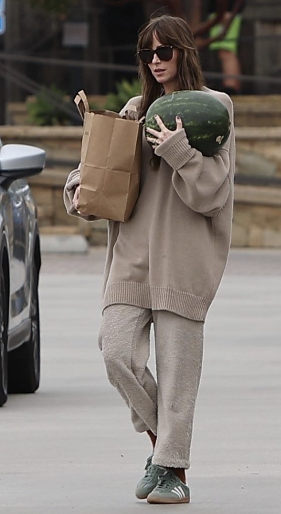 Dakota Johnson Spotted at Malibu Farmer's Market in Malibu