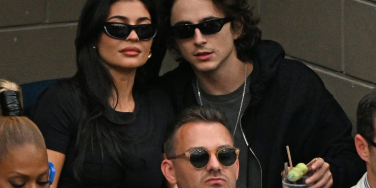 Kylie Jenner and Timothée Chalamet Share a Kiss at the US Open (Images Leaked)