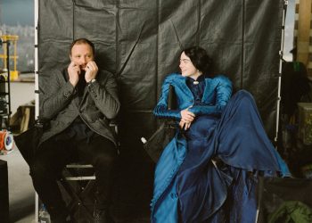 Exclusive: Emma Stone and Yorgos Lanthimos Secretly Film Untitled Movie in Greece