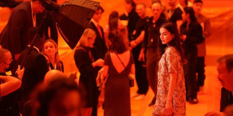 Ana de Armas Spotted at the Louis Vuitton Women's Spring/Summer 2024 Show in Paris