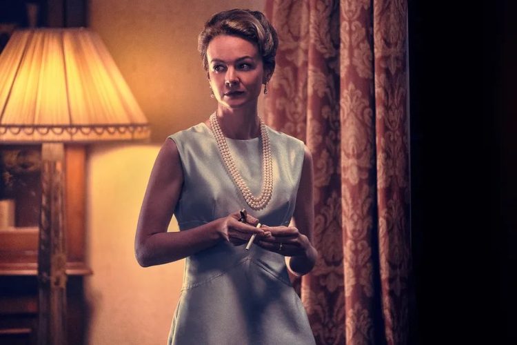 New Look at Carey Mulligan as Felicia Montealegre in Bradley Cooper’s 'Maestro'