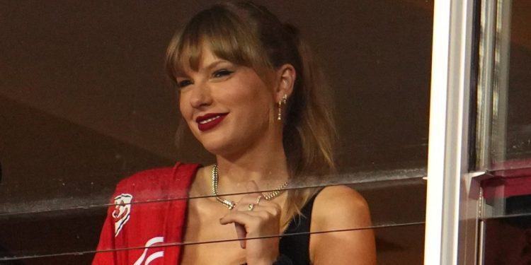 Taylor Swift's 'Eras Tour' Could Bring in $4.1 Billion in Earnings