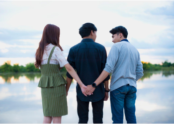 How to Catch Your Girlfriend Cheating