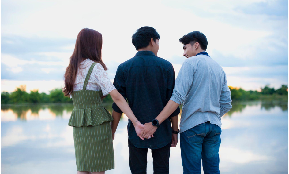 How to Catch Your Girlfriend Cheating