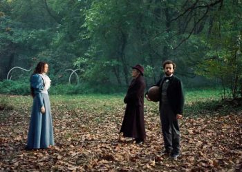 Yorgos Lanthimos' 'Poor Things' with Emma Stone and Ramy Youssef