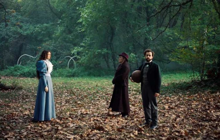 Yorgos Lanthimos' 'Poor Things' with Emma Stone and Ramy Youssef