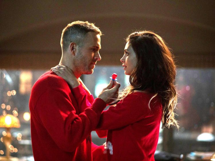 Morena Baccarin Confirms Return as Vanessa and Wraps Filming for Marvel's 'Deadpool 3'