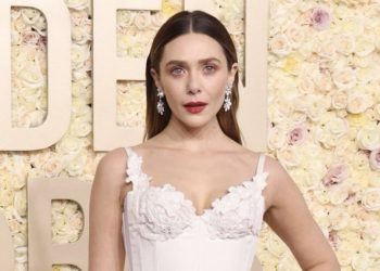 Elizabeth Olsen Spotted at the 81st Golden Globe Awards