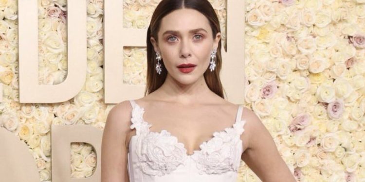 Elizabeth Olsen Spotted at the 81st Golden Globe Awards