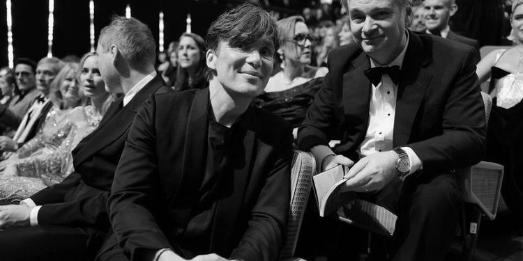 Christopher Nolan's Note to Cillian Murphy Revealed: "Finally, A Chance to See You Lead"