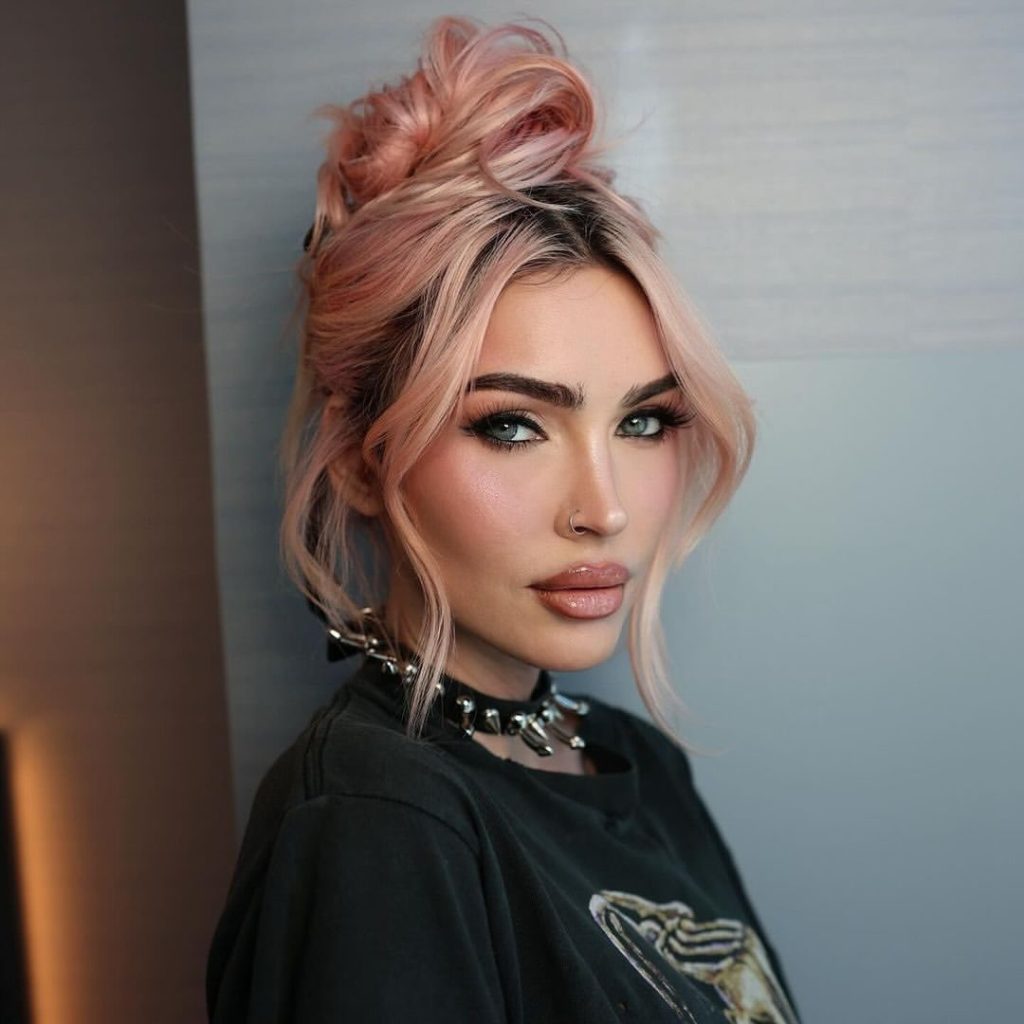 Megan Fox Looks Unrecognizable With Her New Look