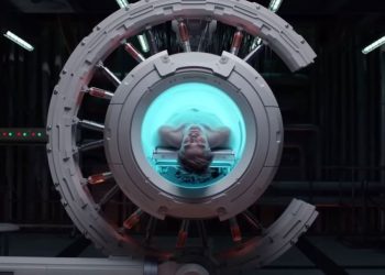 'Bong Joon-ho's 'Mickey 17' Trailer Premieres at CinemaCon: Robert Pattinson Faces Multiple Suicide Missions