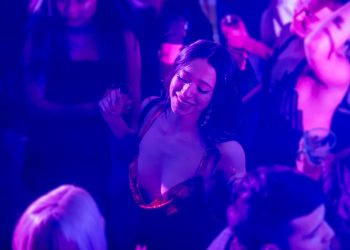 Sean Baker's 'Anora' Starring Mikey Madison Receives Standing Ovation at the 77th Cannes Film Festival