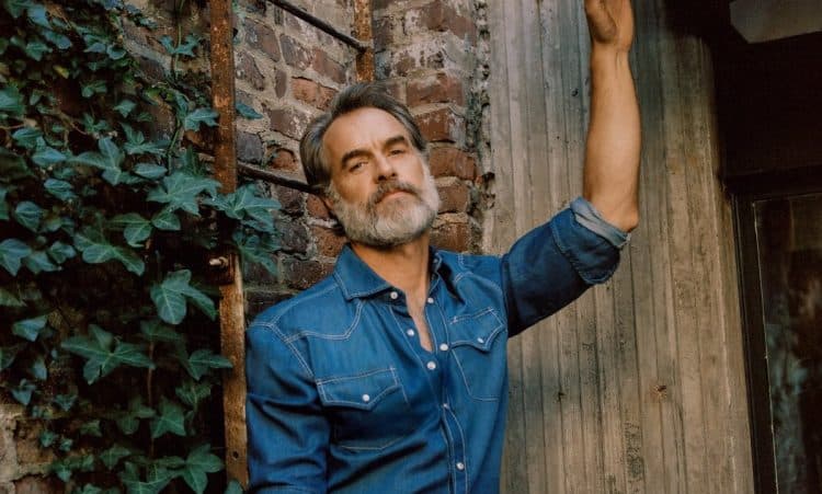 Murray Bartlett and Amy Adams to Star in 'At the Sea' from Kornel Mundruczó and Kata Wéber