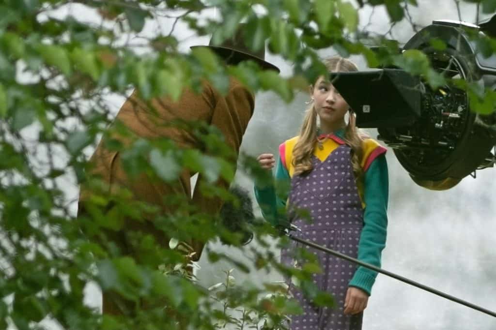 'Stranger Things' Season 5: Leaked Set Images Reveal Jamie Campbell Bower as Vecna and Nell Fisher as Holly Wheeler