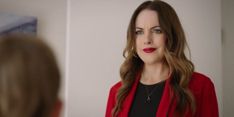 'Spread' Trailer Starring Elizabeth Gillies as an Aspiring Journalist Fighting to Save an Iconic Adult Magazine