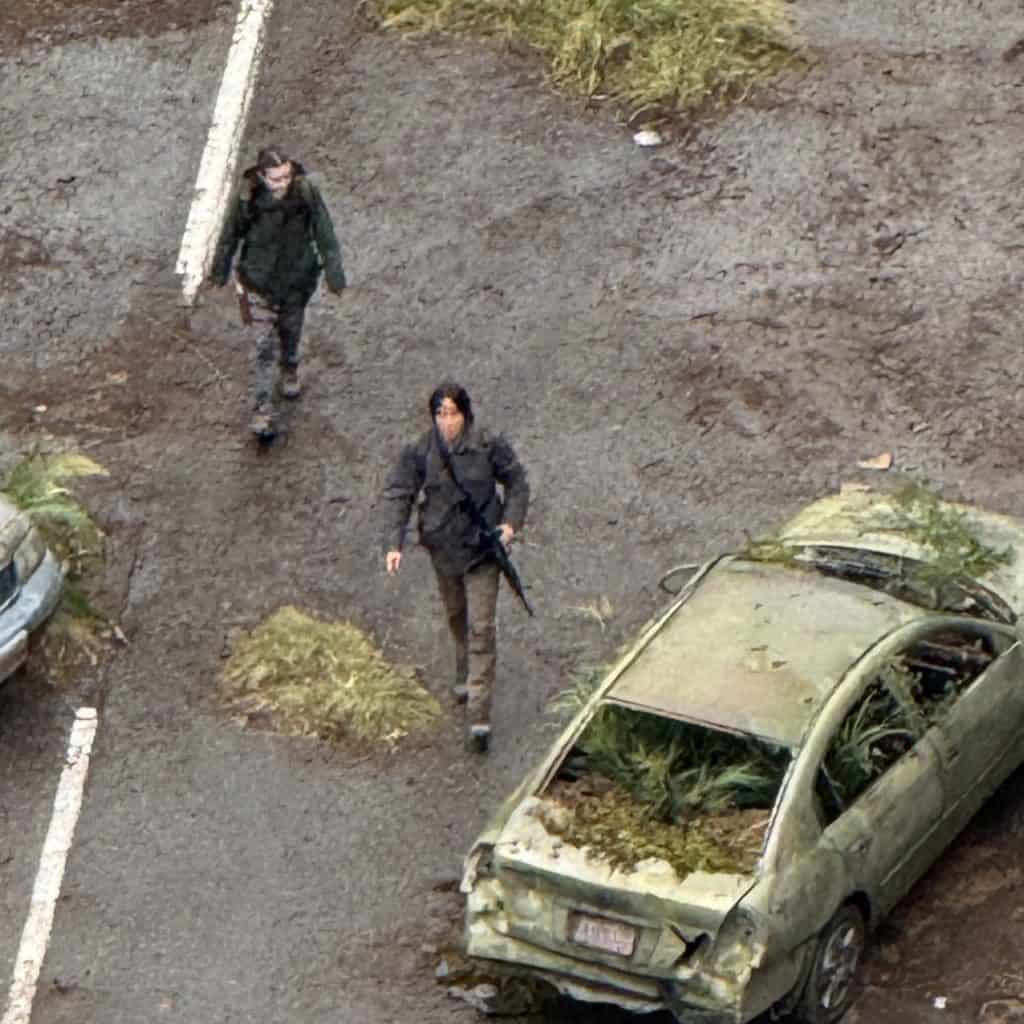 Bella Ramsey AND Young Mazino