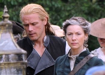 Caitriona Balfe and Sam Heughan Spotted
