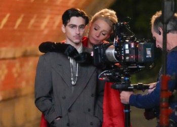Marty Supreme set images Timothée Chalamet and Gwyneth Paltrow