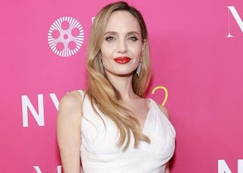 Stitches film Angelina Jolie