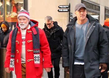 The Man With the Bag filming