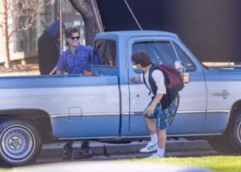Joe Keery and Gaten Matarazzo filming Stranger Things 5