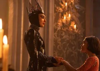 Rachel Zegler Gal Gadot Snow White