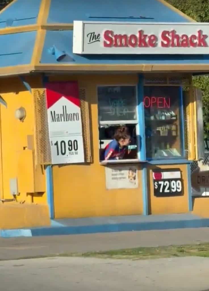 Zendaya Euphoria Season 3 Smoke Hut