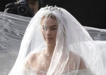 Margot Robbie Wuthering Heights