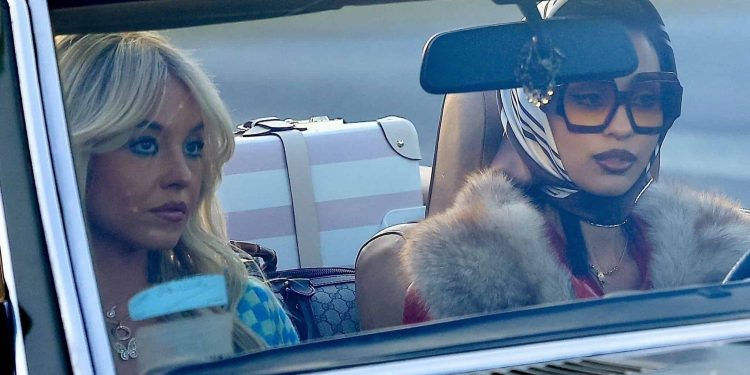 Euphoria Season 3 Sydney Sweeney Alexa Demie