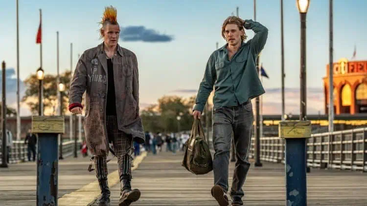 Caught Stealing trailer Austin Butler