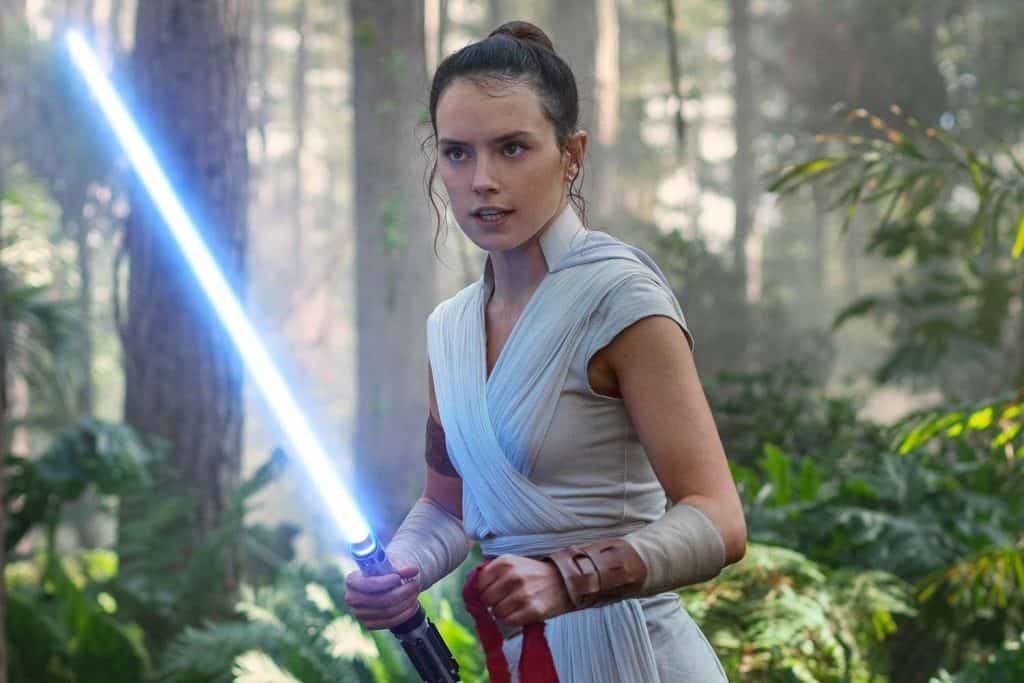 Daisy Ridley’s Rey-centered Star Wars movie is on hold again, while Shawn Levy and James Mangold’s films move forward. The project is not canceled.