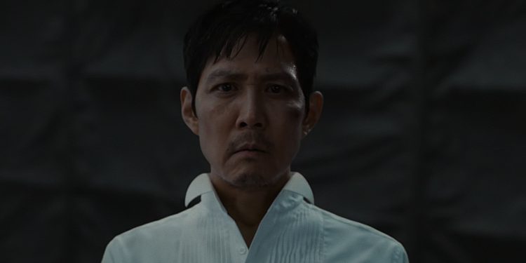 Gi-hun was originally meant to survive in the first ending of Squid Game. Creator Hwang Dong-hyuk revealed that Gi-hun would have reunited with his daughter in America after witnessing the American recruiter.